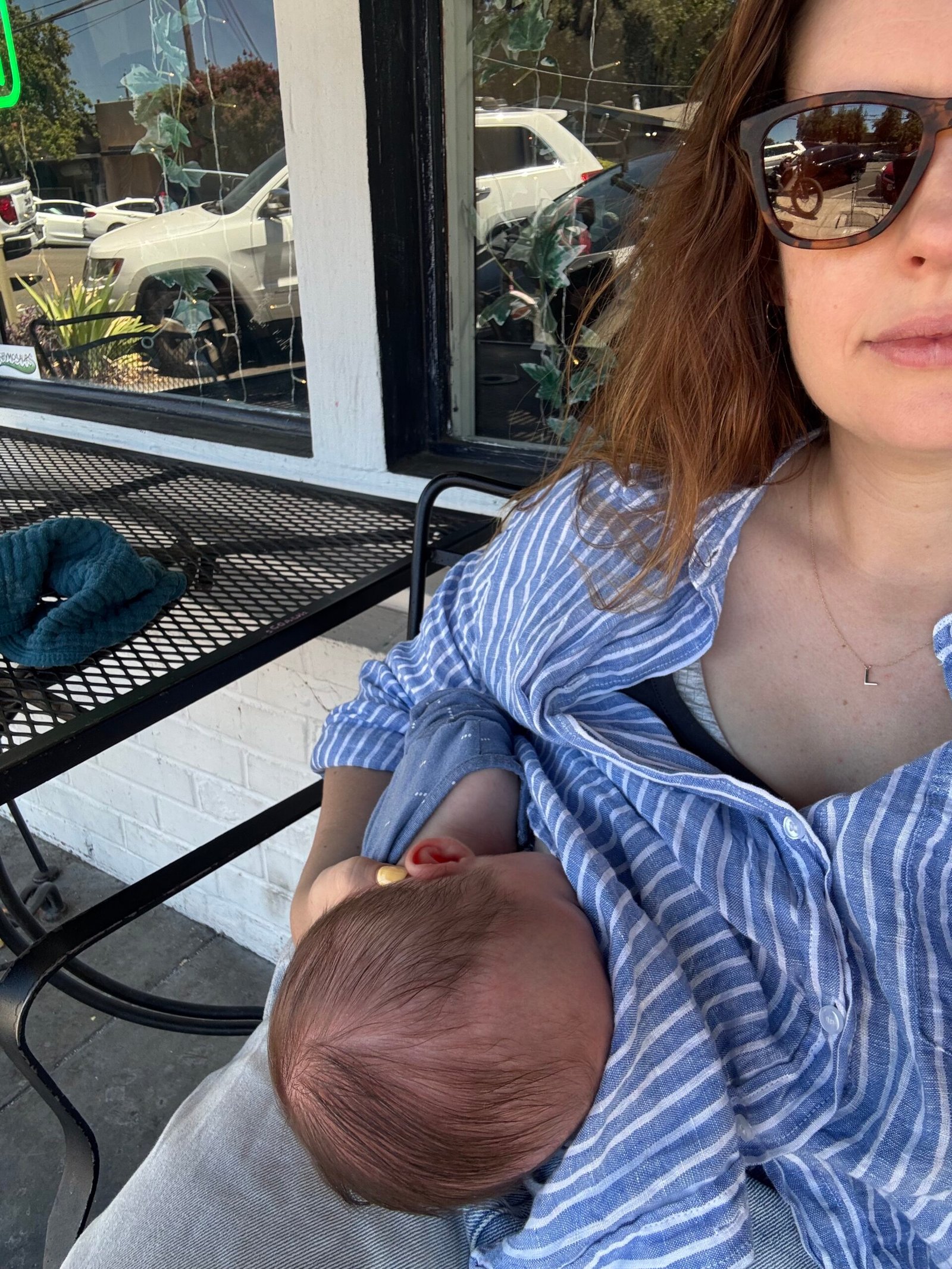 5 Best Breastfeeding Essentials For Nursing and Pumping (2026)