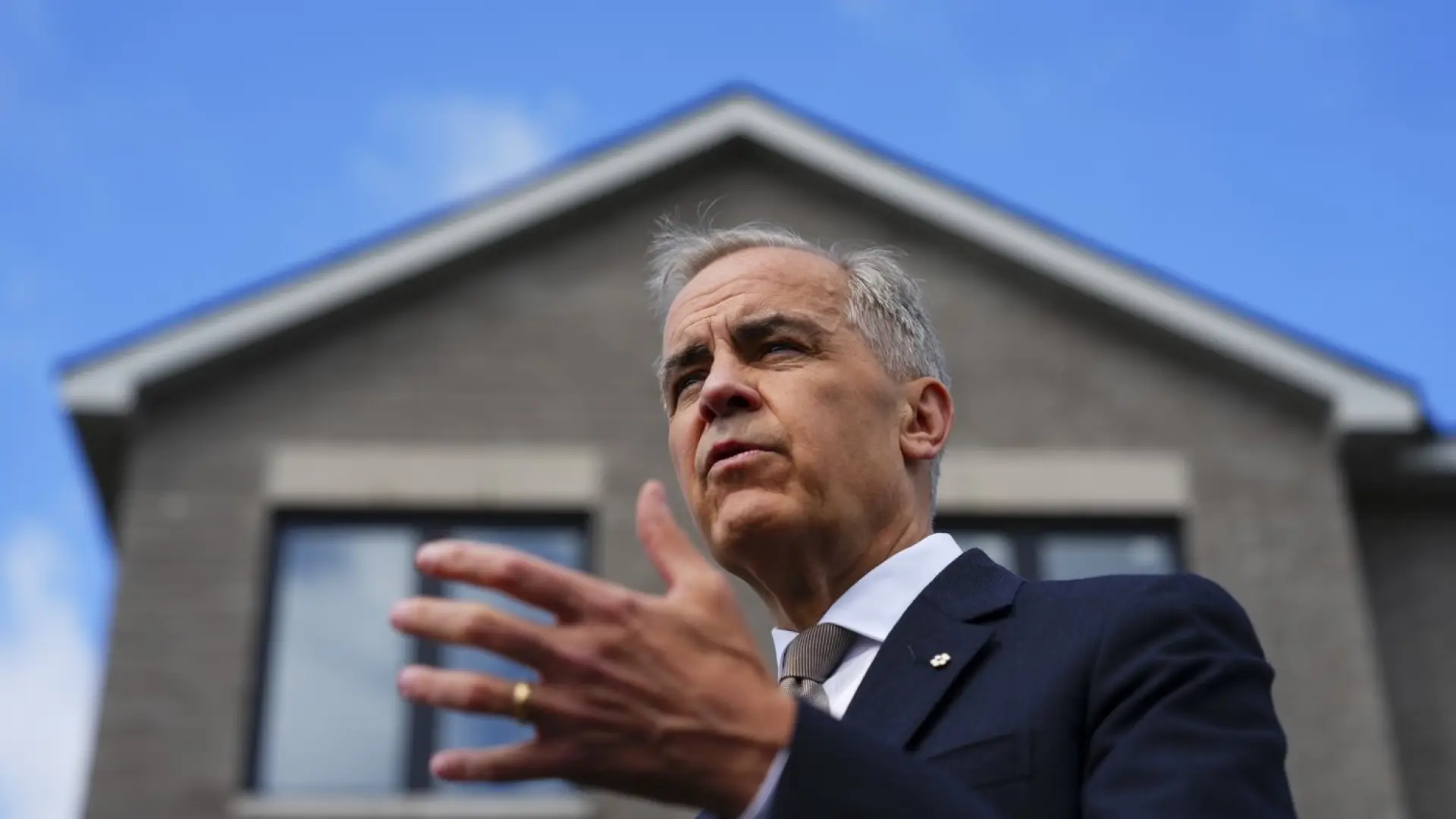 Carney promises $2.7 billion to build rental homes in Toronto