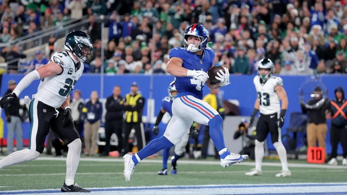 SportsLine experts reveal 2026 Fantasy Football breakout rankings