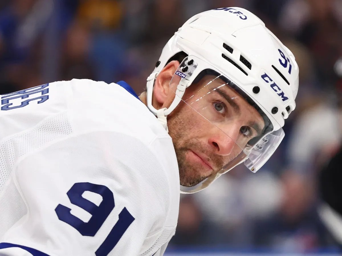Toronto Maple Leafs star John Tavares to appear in court to argue against $8-million tax bill