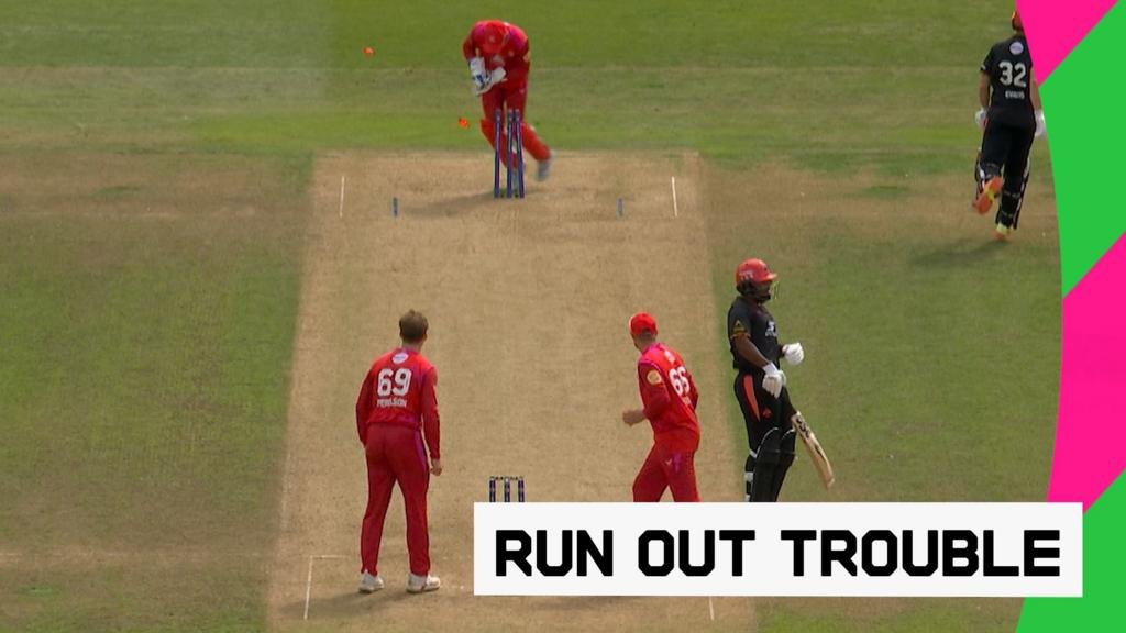'Absolute carnage' – Birmingham Phoenix suffer two run outs