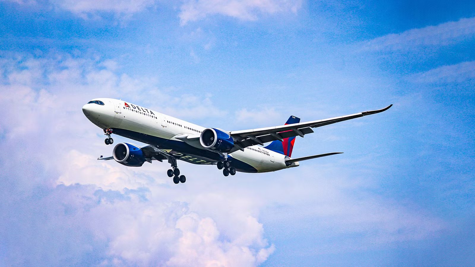 Seattle Battle: Delta Air Lines Set To Challenge Alaska By Reinstating Service To Tokyo Narita
