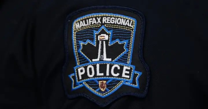 Police search for armed, dangerous man allegedly linked to Annapolis Royal shooting – Halifax