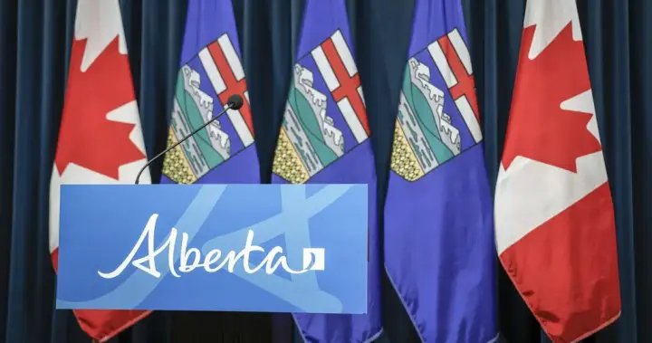 Alberta, Canada flags creating division ahead of referendum