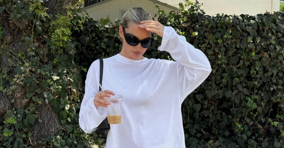 Cool Girls Are Wearing Long-Sleeve T-Shirts With Midi-Skirts Right Now