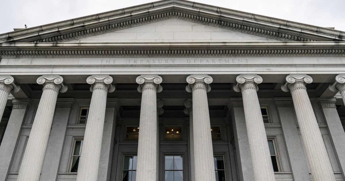 U.S. targets Iran’s banking system, companies with new sanctions