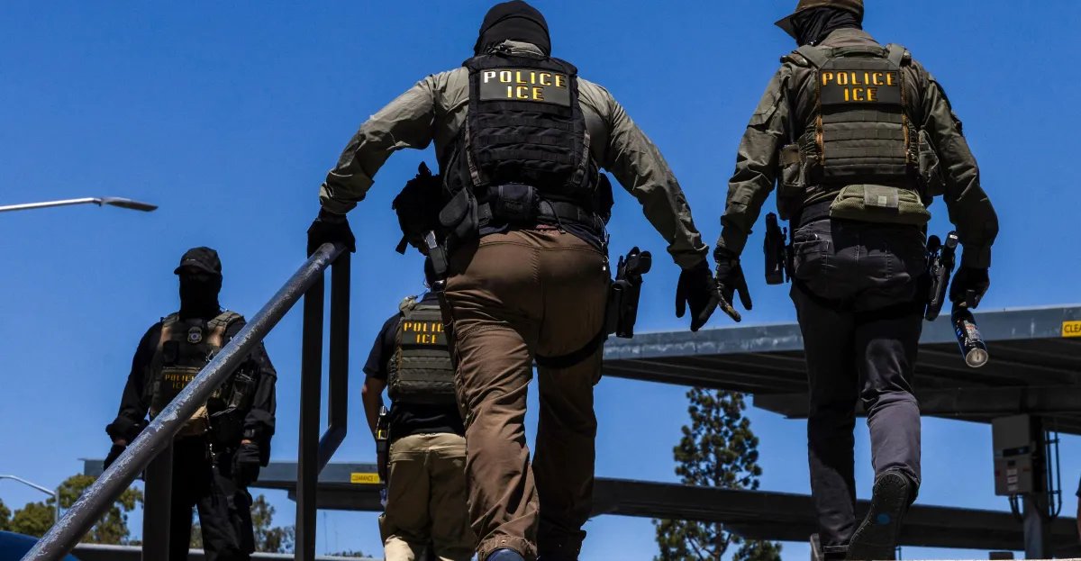 ICE wants to give agents electrified gloves that shock people