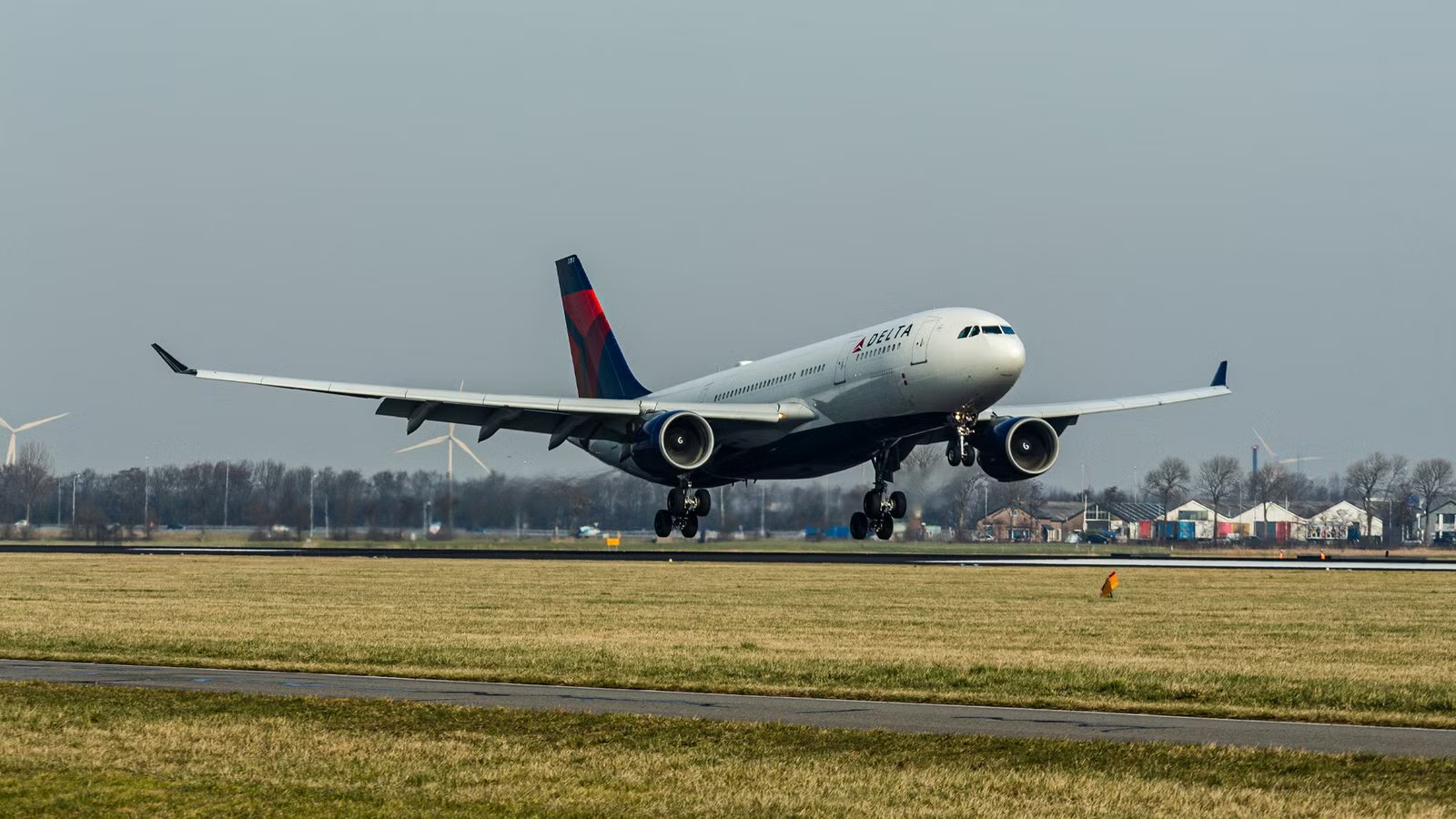 How A Bankrupt Carrier Handed Delta Air Lines Its Most Valuable Widebody