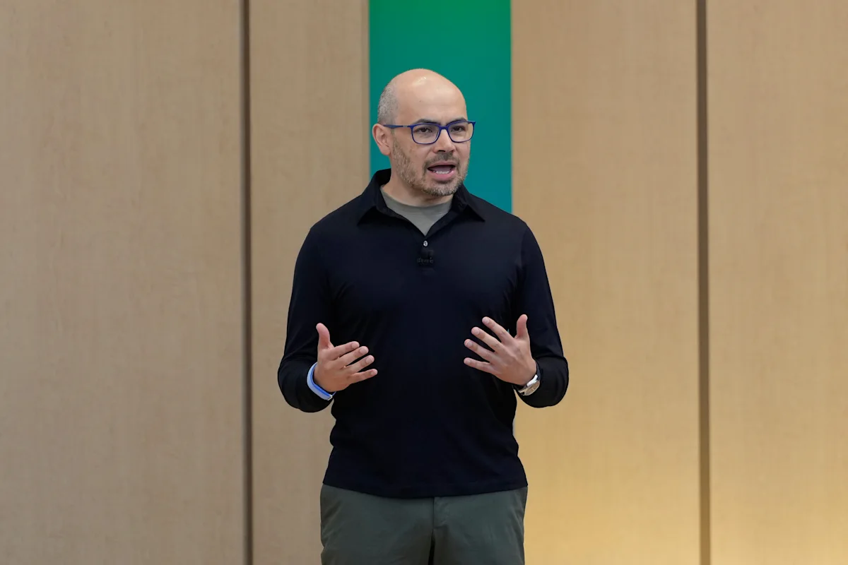 Google stock drops amid DeepMind leadership shake-up