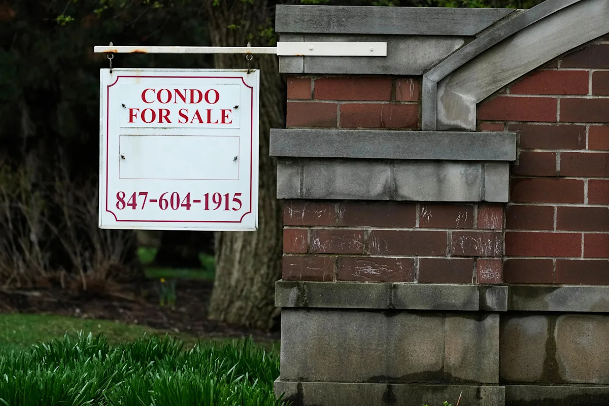 The market for older condos is cratering as buyers shun rising HOA fees