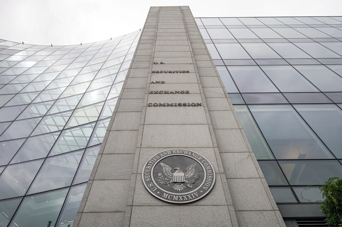SEC delays crypto ruling due to ‘unforeseen’ scheduling issues
