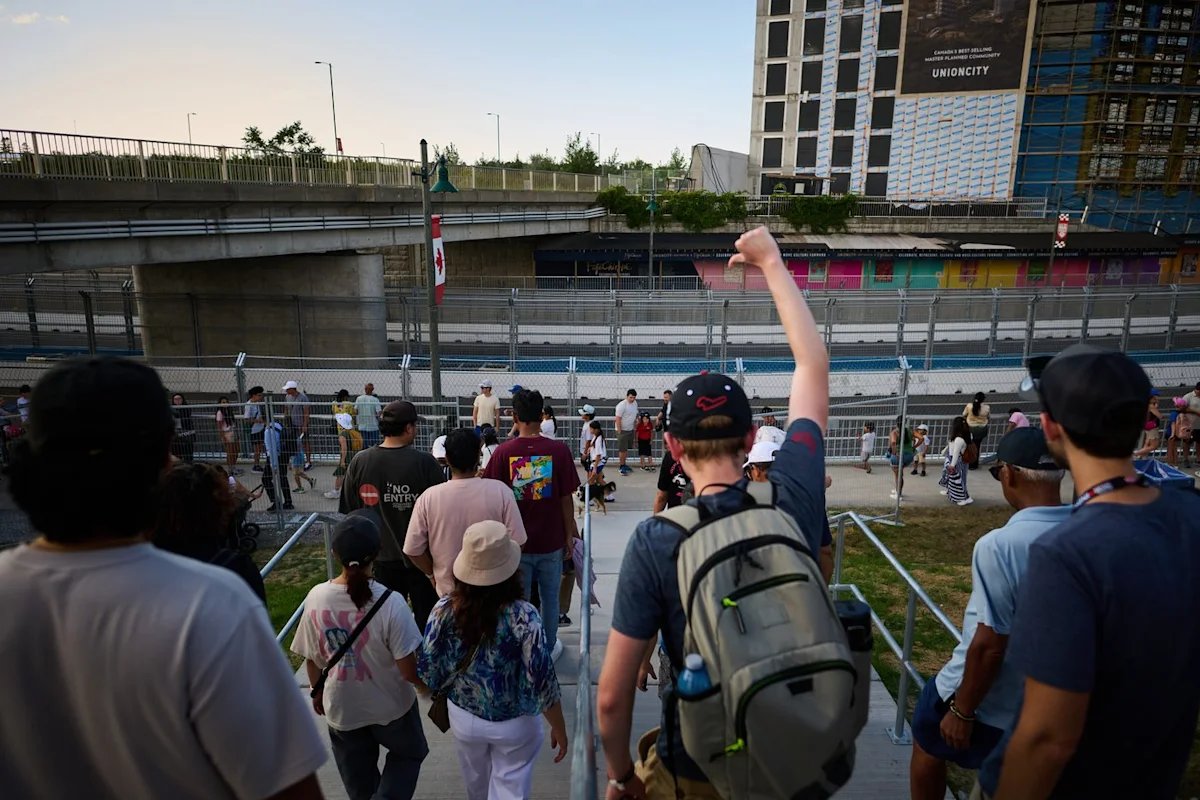 First day of Ontario Honda Dealers Indy in Markham cancelled due to incomplete track