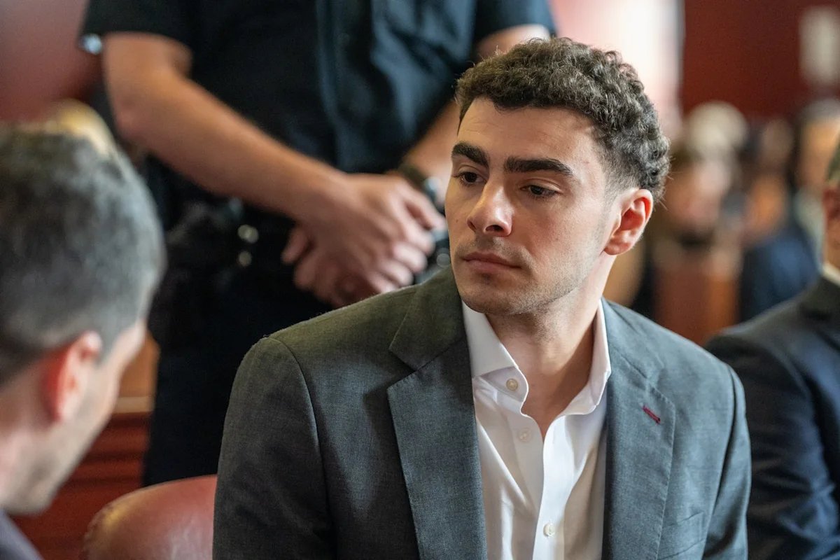 Luigi Mangione pleads guilty to federal stalking charges in the killing of UnitedHealthcare CEO