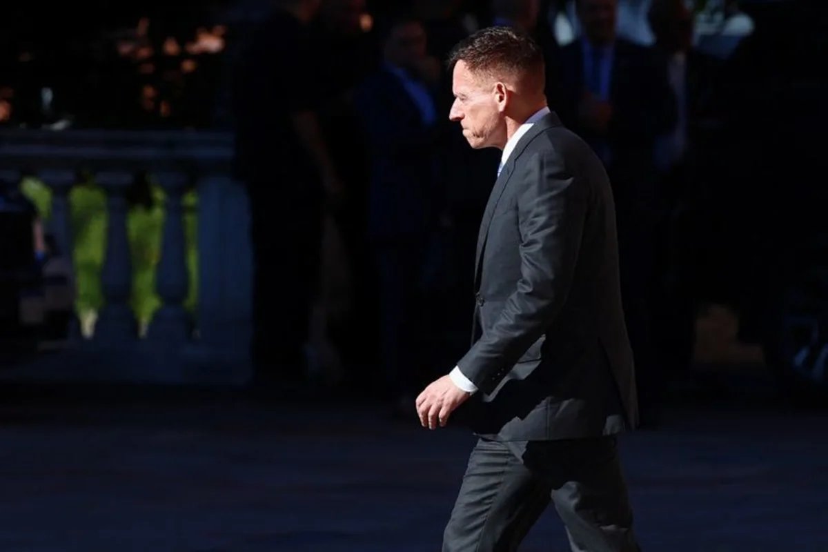 Billionaire Peter Thiel buys 1% stake in Argentine Vaca Muerta oil firm, filing shows