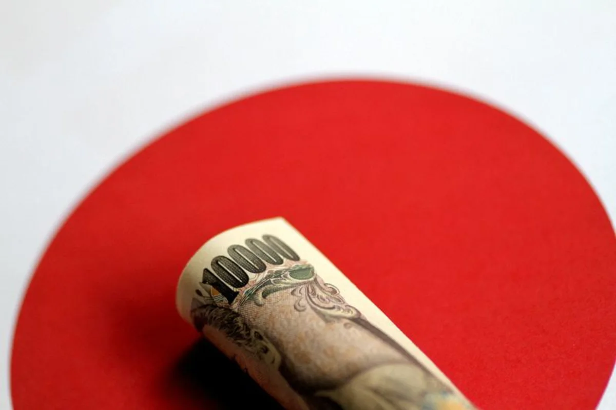 Japan to vow coordination with US on weak yen in historic battle