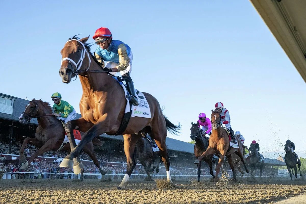 Manny Franco, Leading Change pull off upset in Travers Stakes