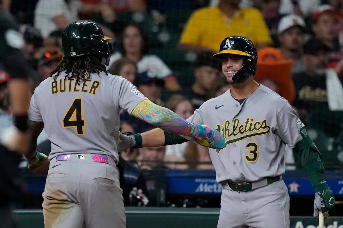 Athletics rally with a 3-run 8th inning to beat the Astros 4-3, snapping a 5-game skid