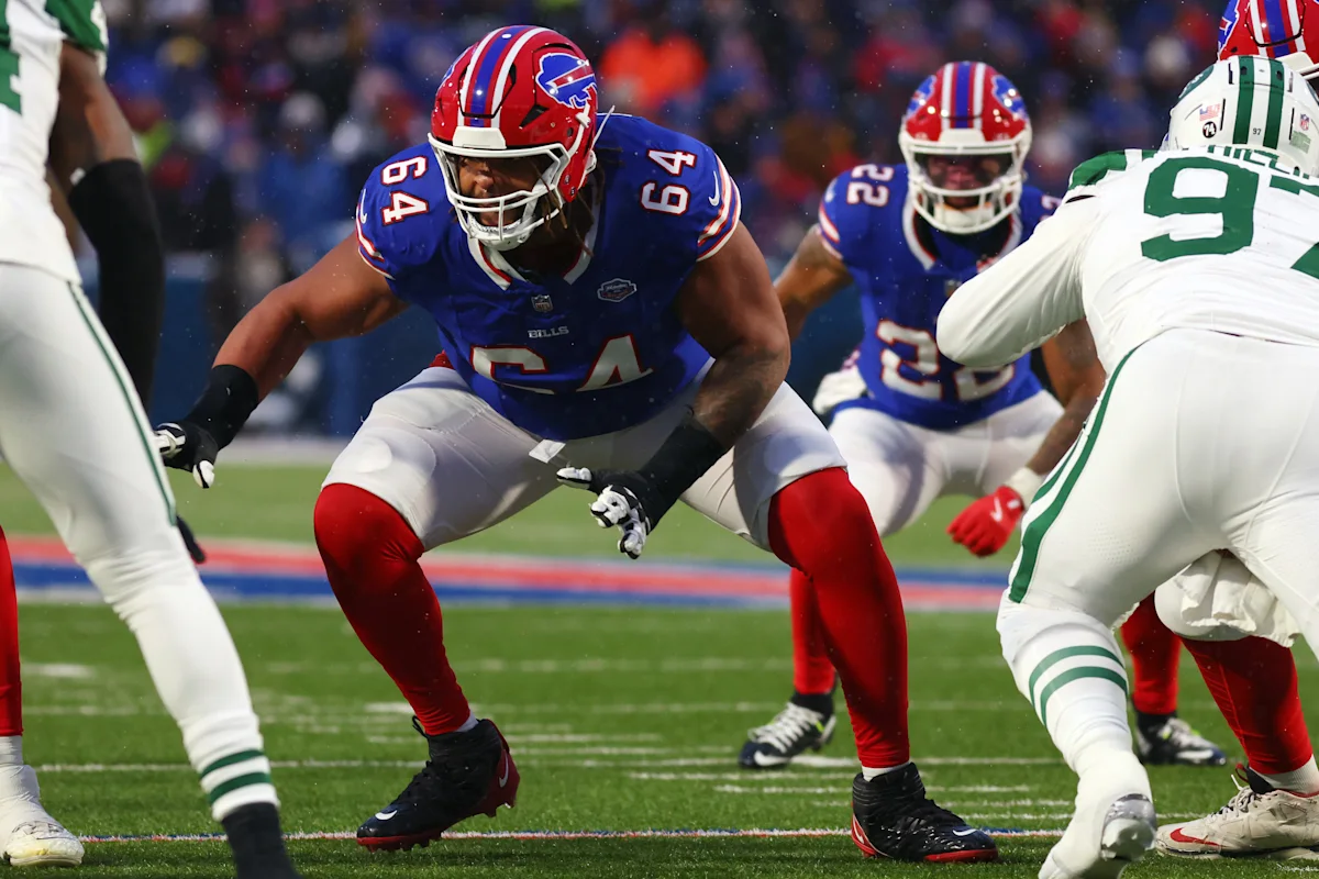 Bills agree to sign right guard Torrence to 4-year extension with $46M guaranteed, AP source says