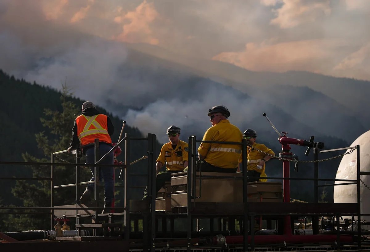 B.C. ends fire state of emergency after 20 days, thousands of evacuations, one death