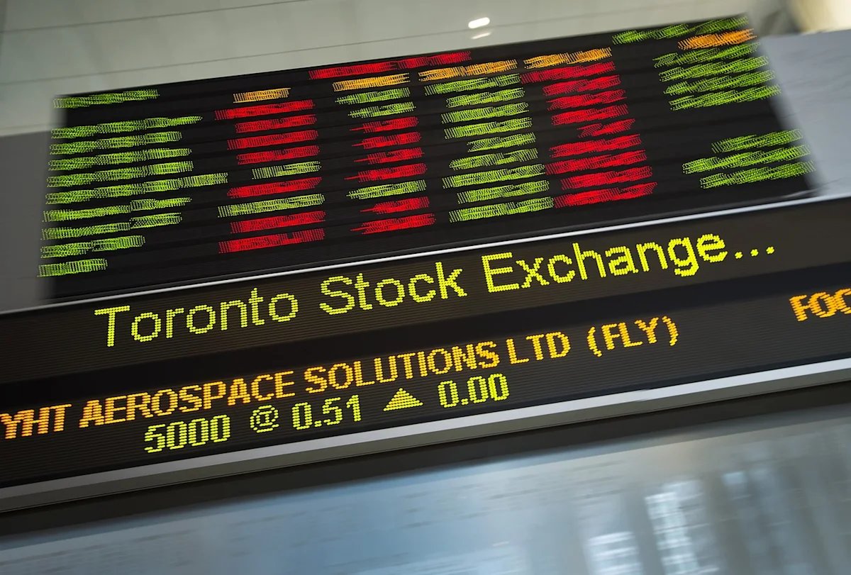 S&P/TSX composite and U.S. stock markets end higher despite escalating trade war