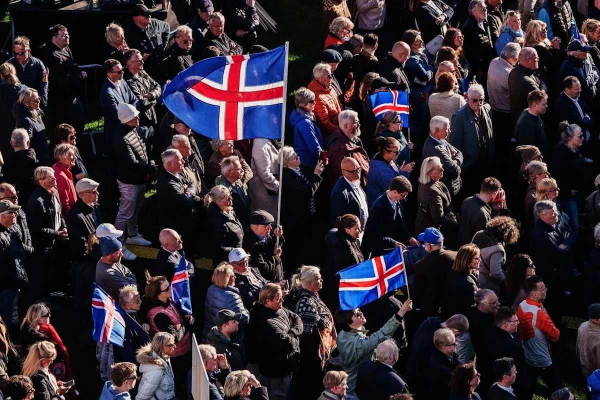 Trump’s Greenland threats cast a shadow on Iceland’s vote on whether to trigger EU membership talks