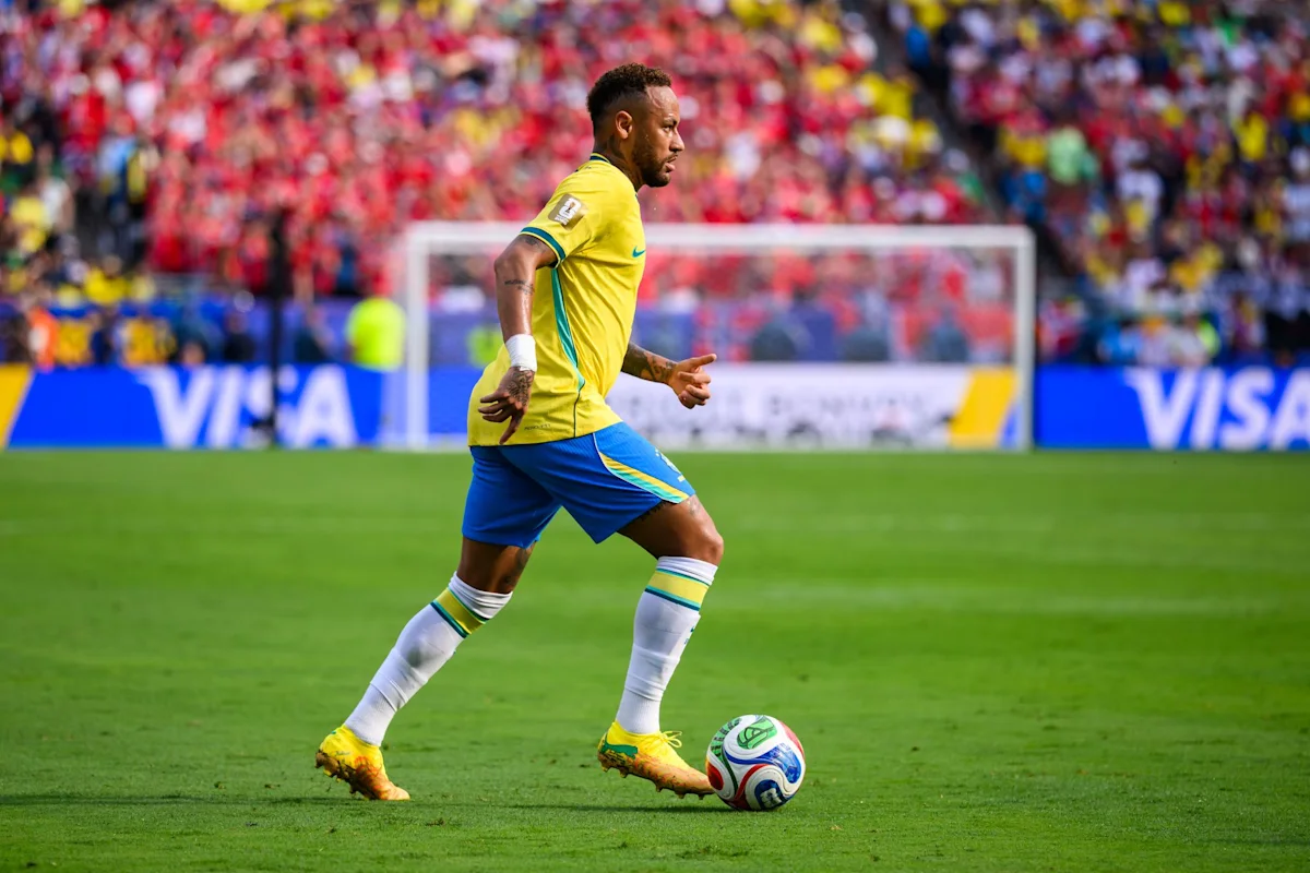 ‘That bum Neymar’ taunts rivals in heated scenes after Santos win