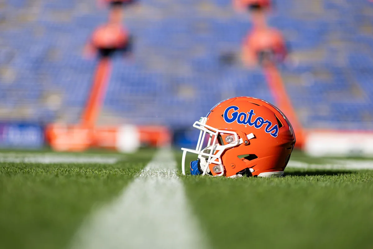 Florida projected to crack first AP Top 25 poll of 2026 season