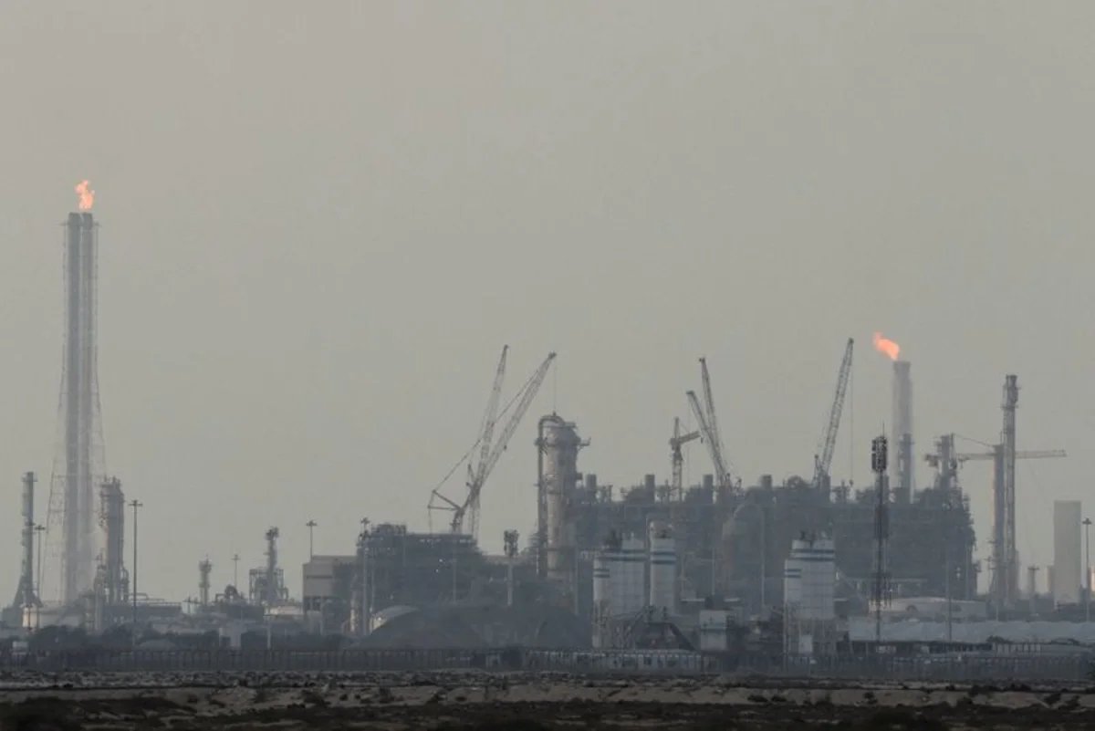 As war strands Qatari gas for 6 months, US sales rise and European stocks plummet