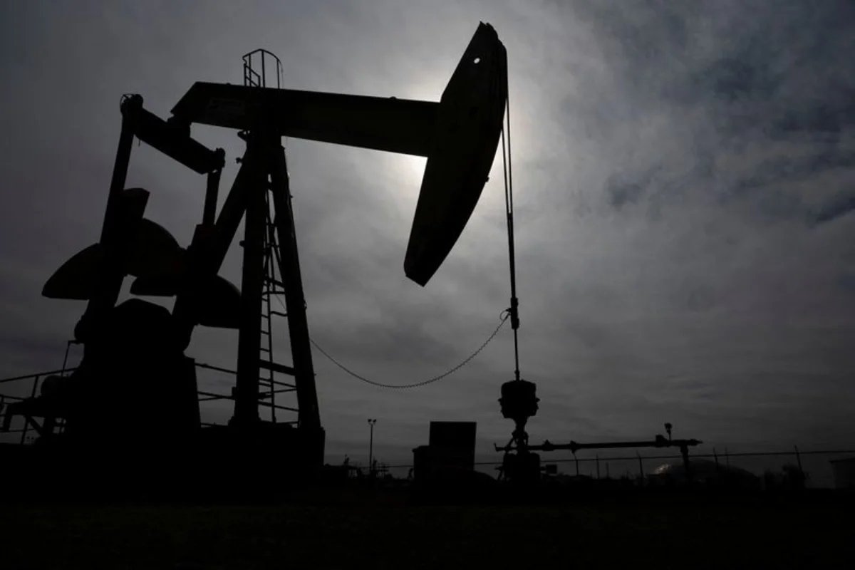 Morning Bid: Falling oil calms nervy markets
