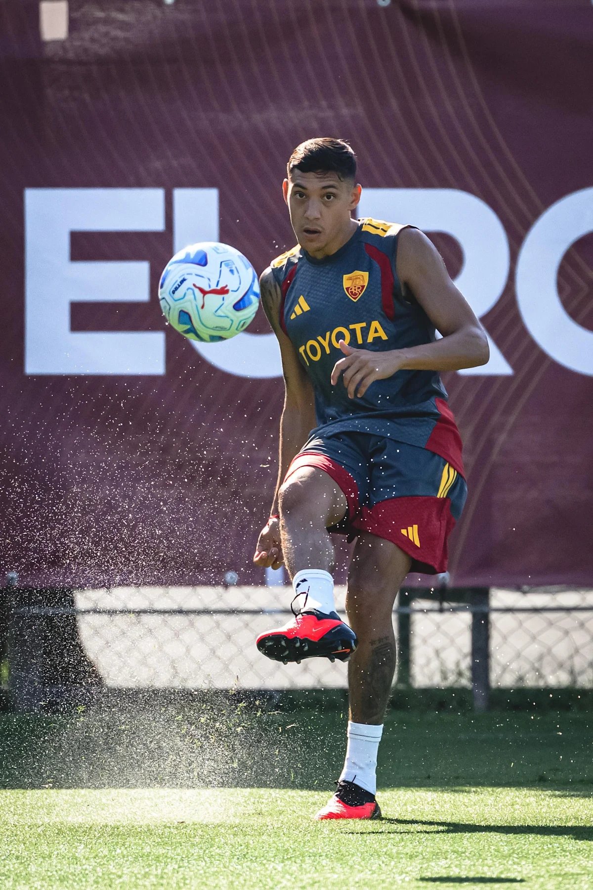 What Roma Can Expect From Nahuel Molina: An Atlético Perspective