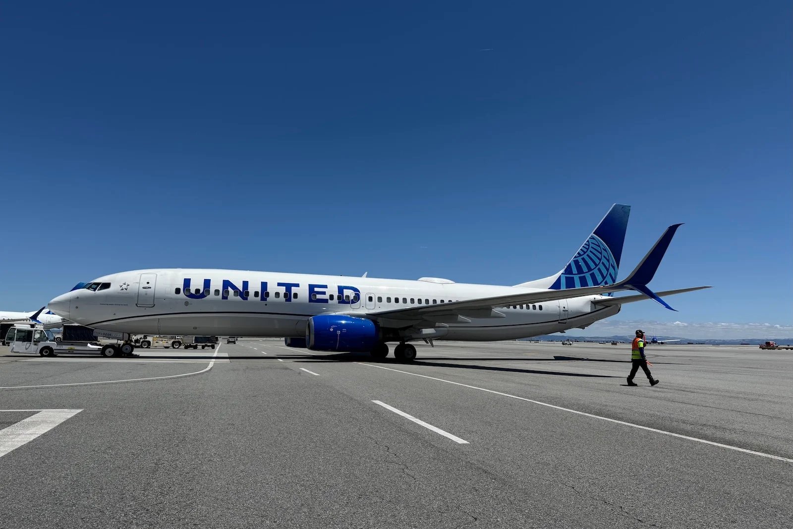 United adds 2 San Francisco routes as FAA eases limits