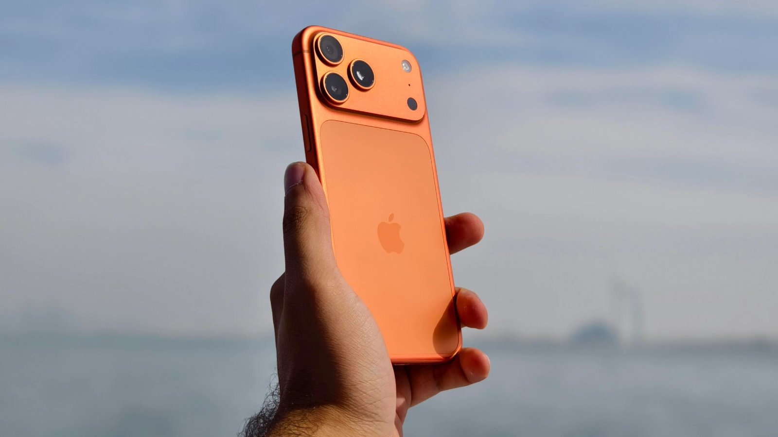 Apple’s 20th Anniversary All-Glass iPhone Is Still on the Menu, Report Says
