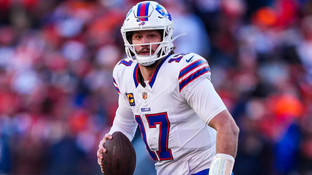 Best NFL Hall of Fame candidates by team: Rodgers, Kelce, Henry, Williams lead list