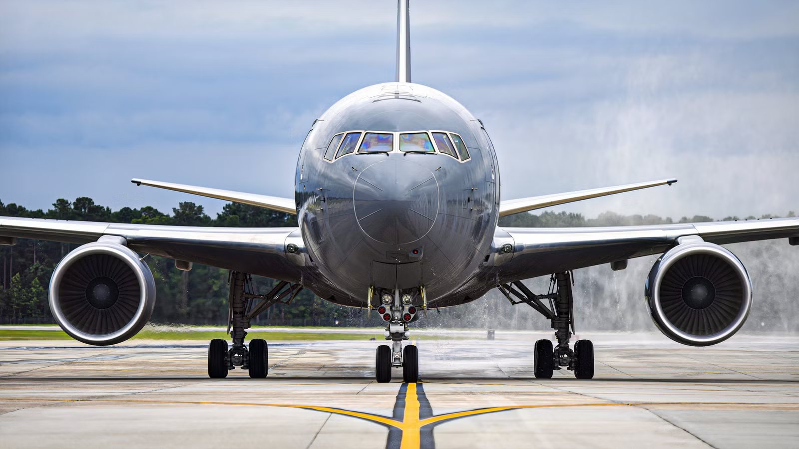 Israel’s Boeing 707 Tanker Era Nears End: The Replacement Aircraft That Hauls Roughly 15% More Fuel