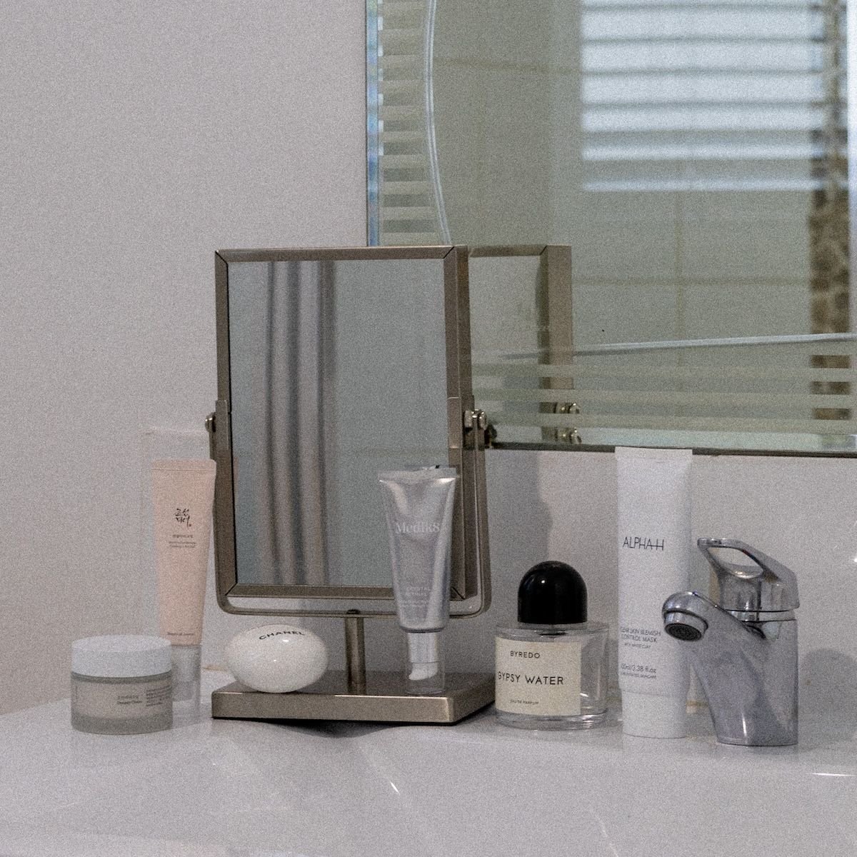 5 Strategic Fall Beauty Swaps to Make