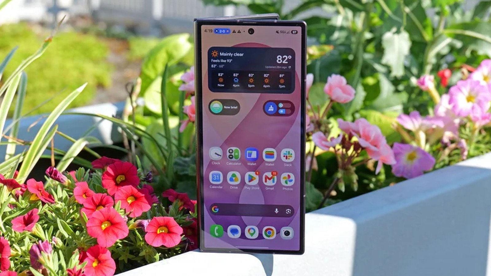 Engadget Review Recap: Samsung Galaxy Z Fold 8 Ultra, Dell XPS 13 And More