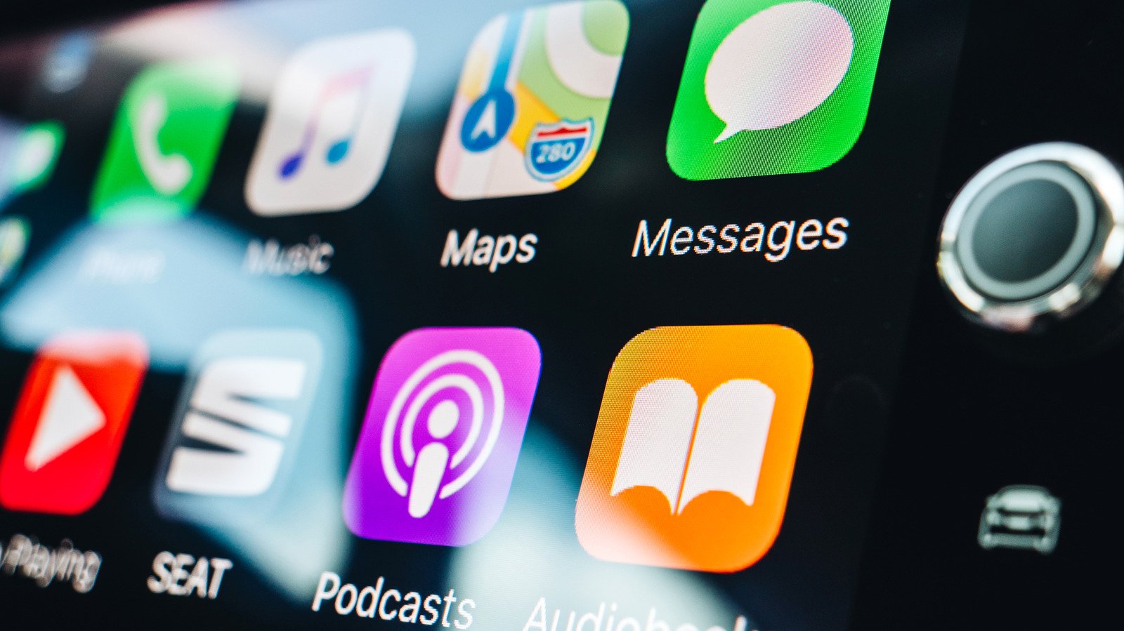 Bluetooth Or Wi-Fi: How Does Wireless CarPlay Connect?