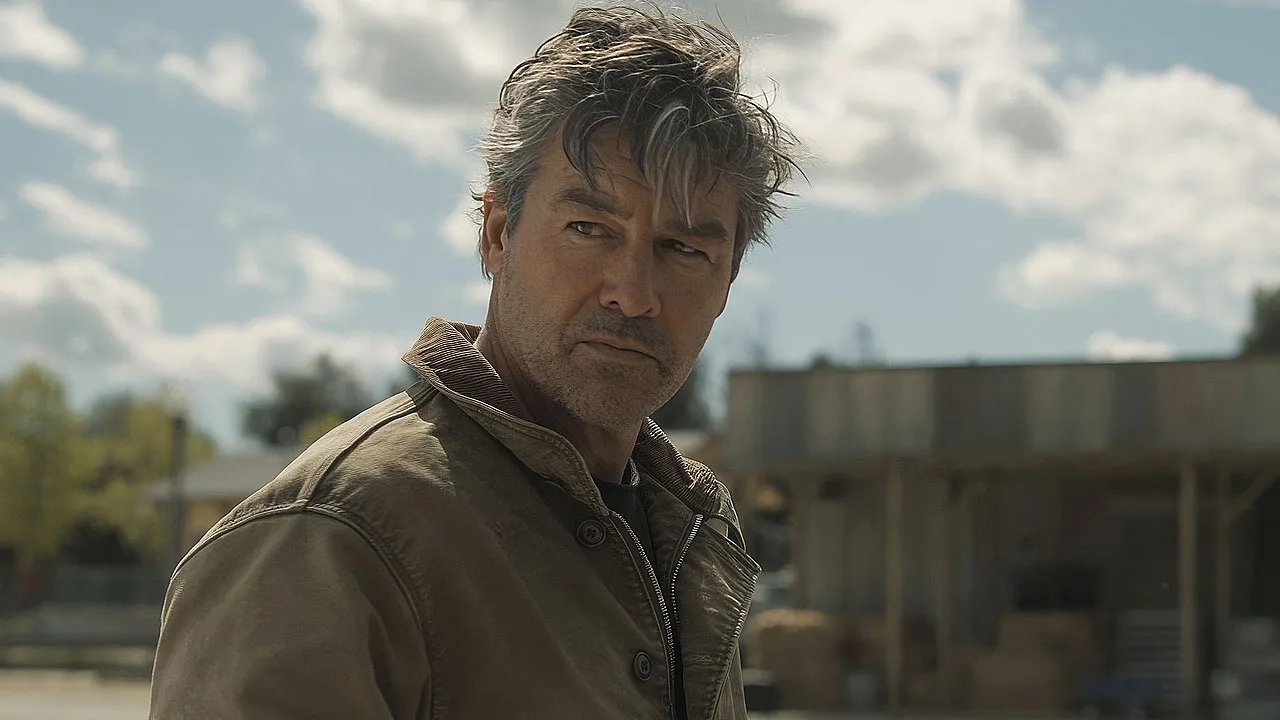 Lanterns Episode 1 Ending Explained by Showrunner Chris Mundy