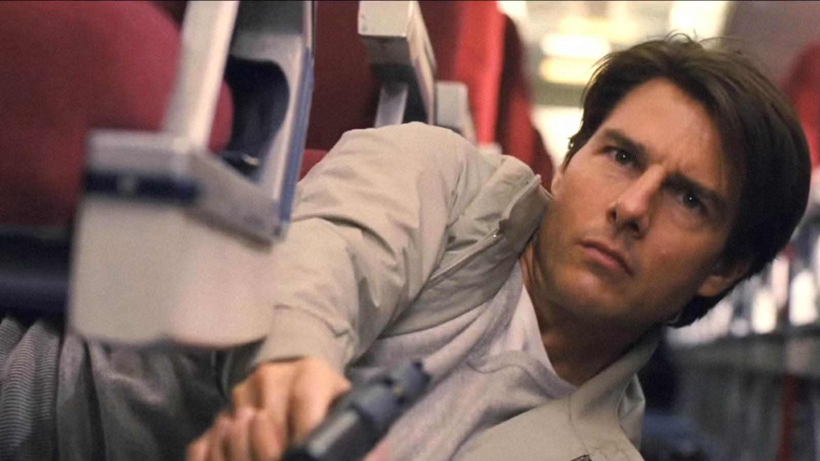 Tom Cruise’s Unforgettable 10/10 Action Movie is Officially Free to Watch on YouTube