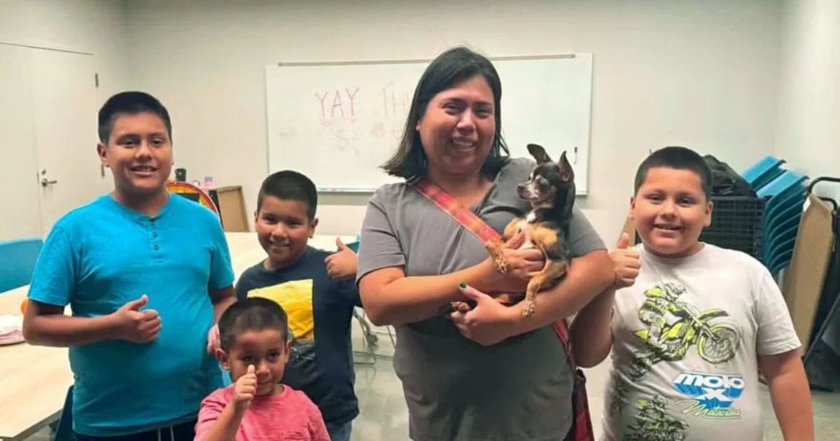 Chicago woman reunited with her dog after 12 years