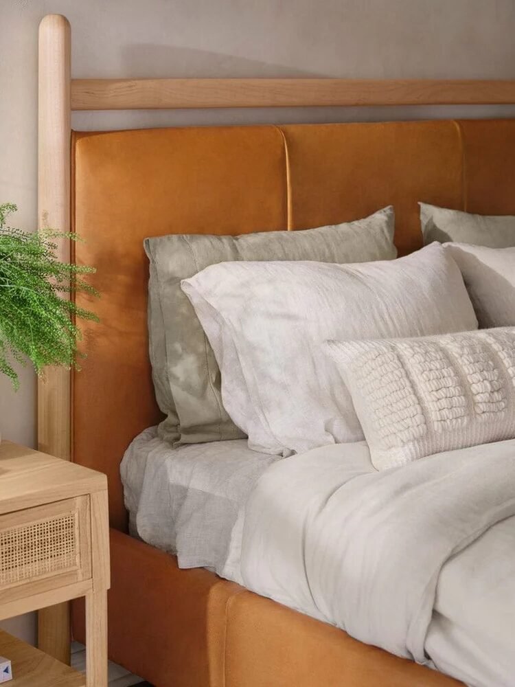 8 Best Non-Toxic Upholstered Bed Frames (2026)