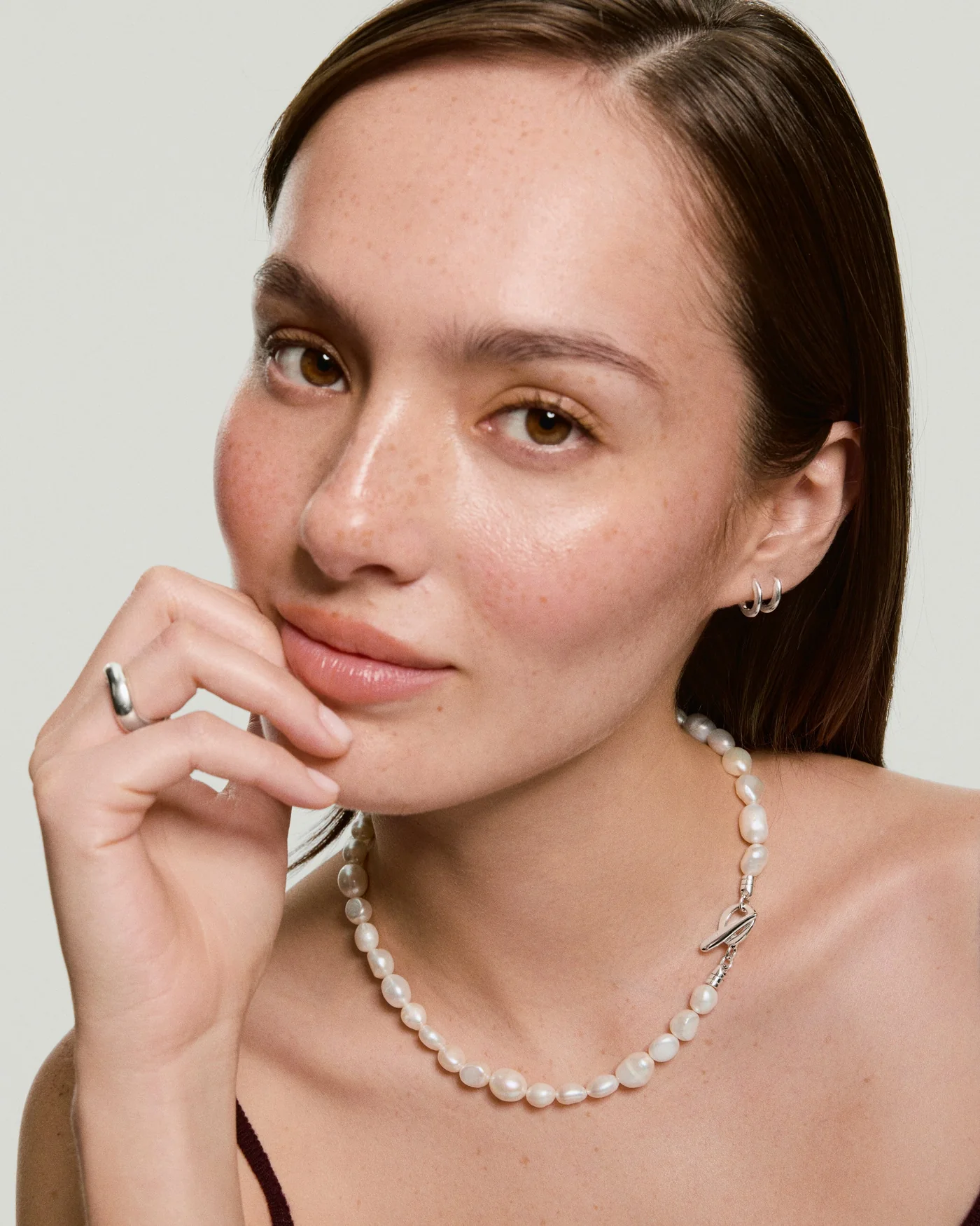 9 Ethical Jewelry Brands For Pearl Necklaces (2026)