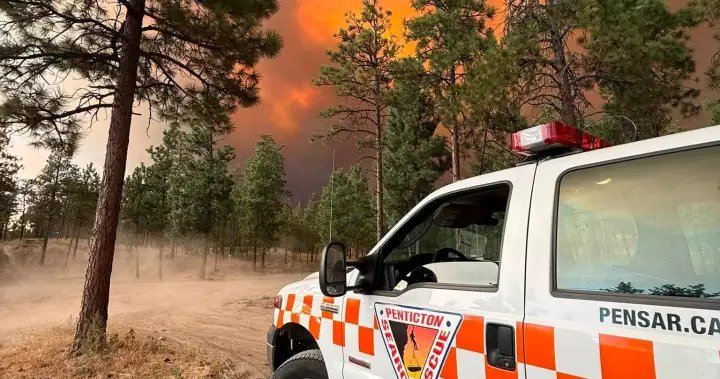 Penticton search and rescue members helped others evacuate as their homes burned