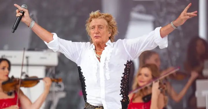 Rod Stewart postpones concert at last minute due to ‘medical procedure’ – National