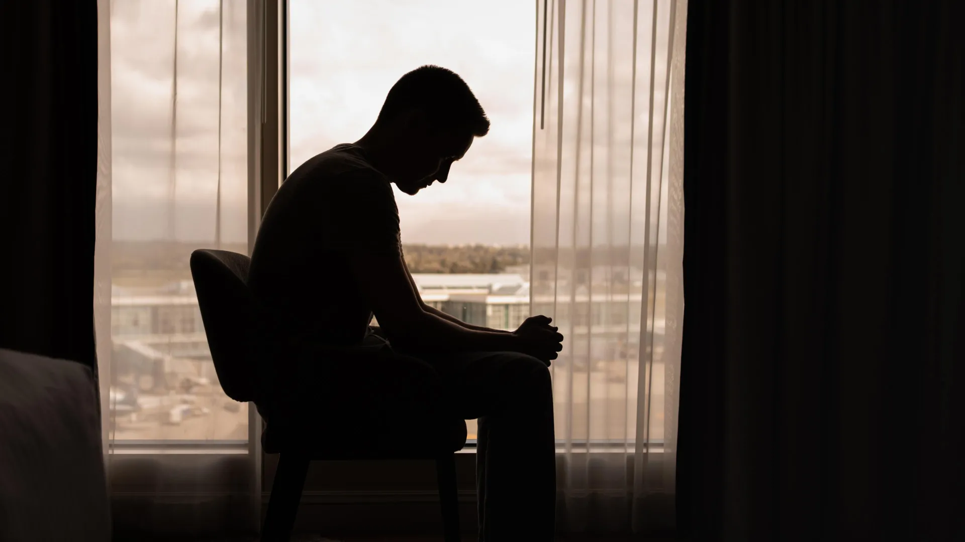 Common food preservative linked to rising suicide deaths among young people