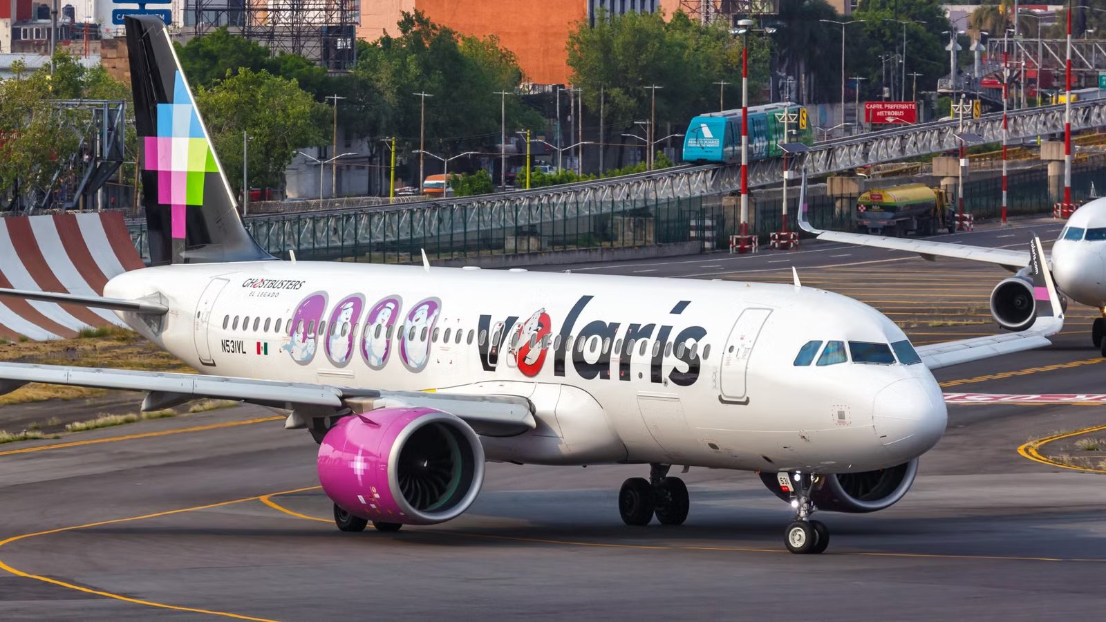 Volaris’ Huge US Expansion: 4 New Routes Revealed [List & Map]
