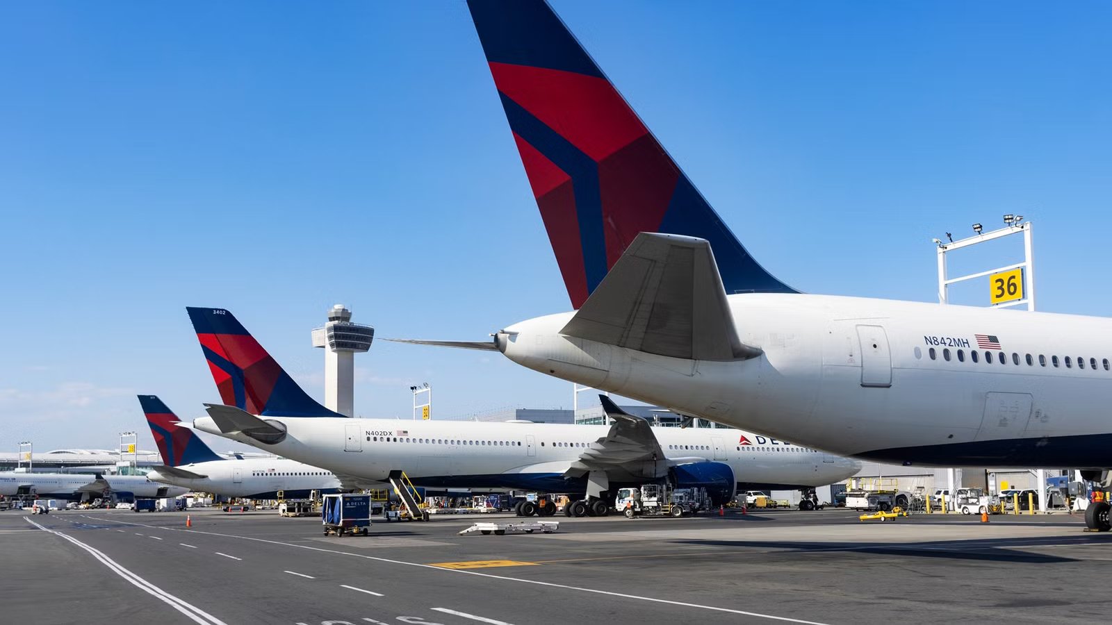 Wow: Delta Flight Attendant Commutes Over 5,100 Miles From Africa To US To Fly