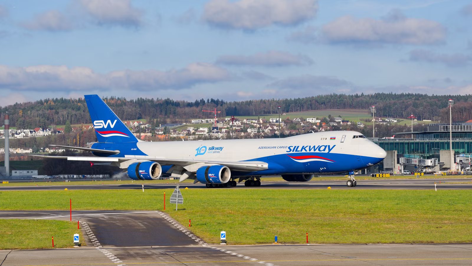 Silk Way West 747-8 Flies To Dallas Instead Of Houston, Then Declares Emergency With 30 Minutes Of Fuel Left