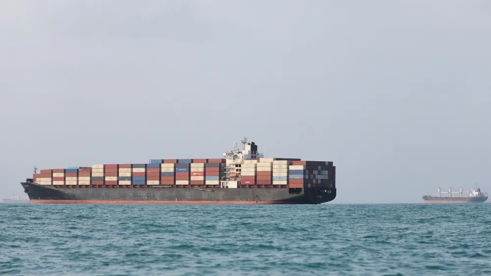 Hormuz Cargo Movement Still Limited; Some Red Sea Services Resume