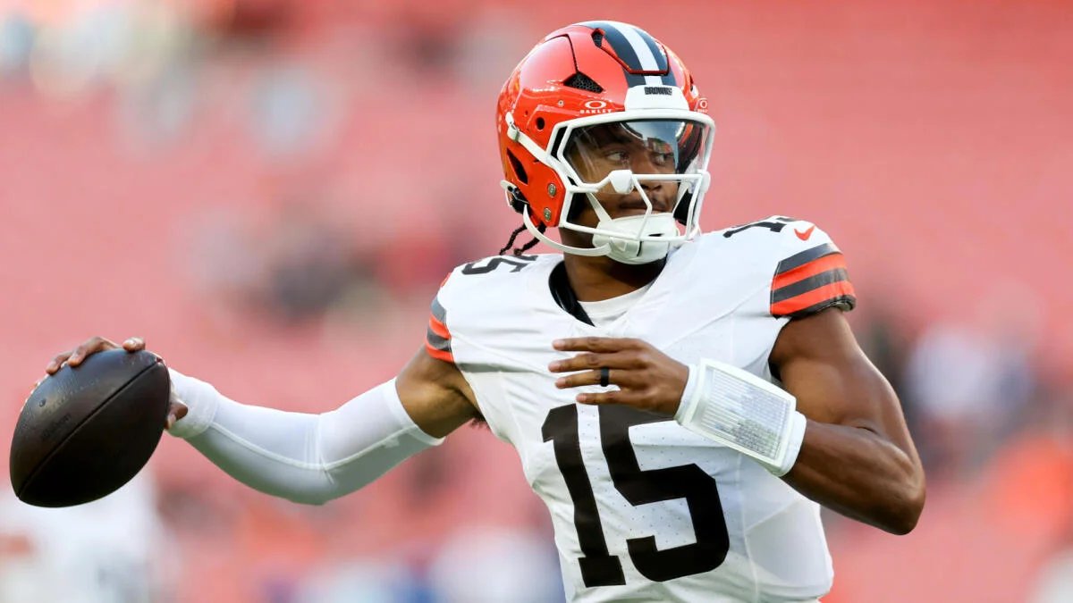Taylen Green makes NFL preseason debut: Rookie QB shows athleticism in fight for backup job